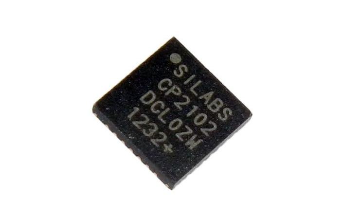 接口控制器CP2102-GMR主要产品特点分析